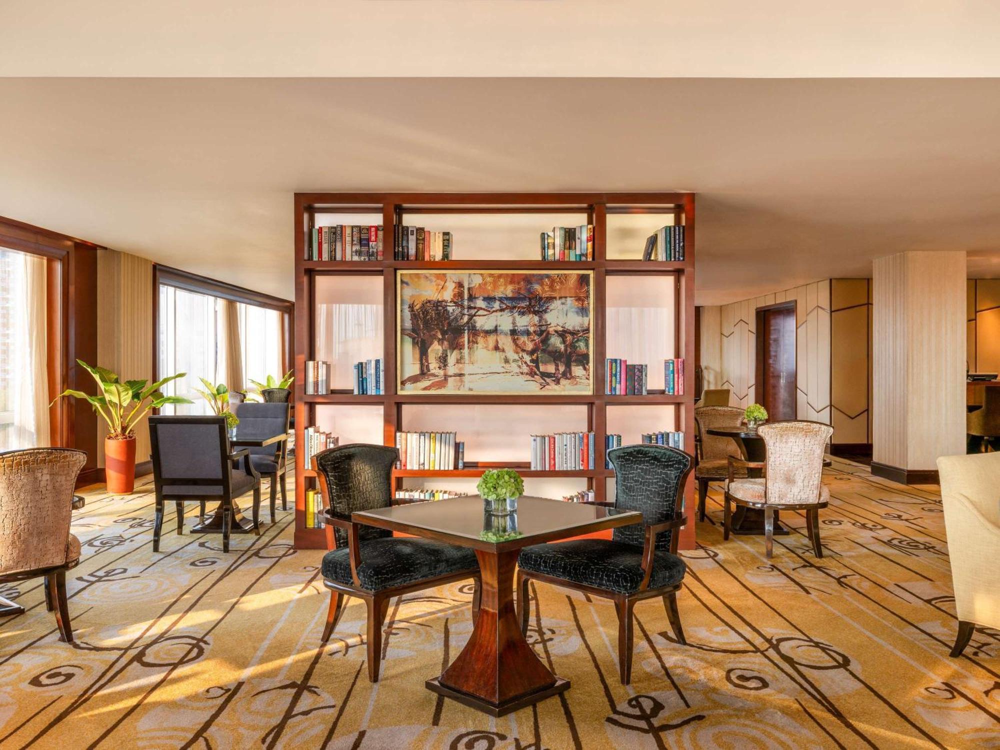 Hotel Fairmont Makati à Makati City Extérieur photo The Library at The Westin Dubai